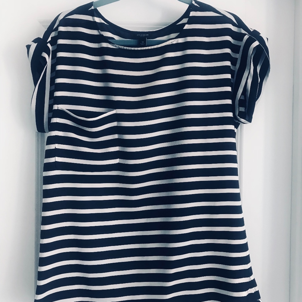 Ann Taylor striped short sleeve Blouse